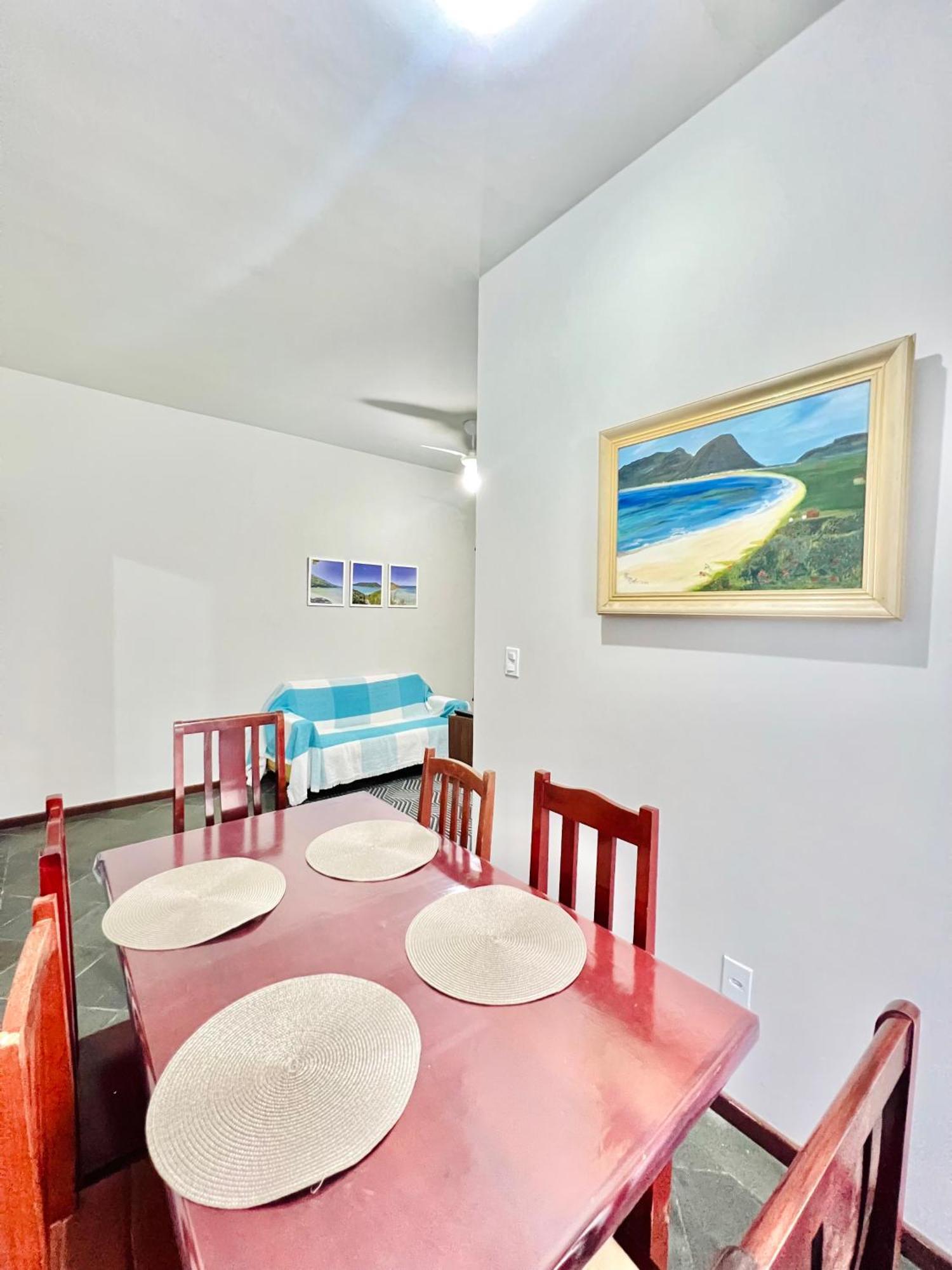 Beira Mar Apartment *